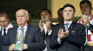 Боби остава в изпълкома на УЕФА, запазва и комисиите