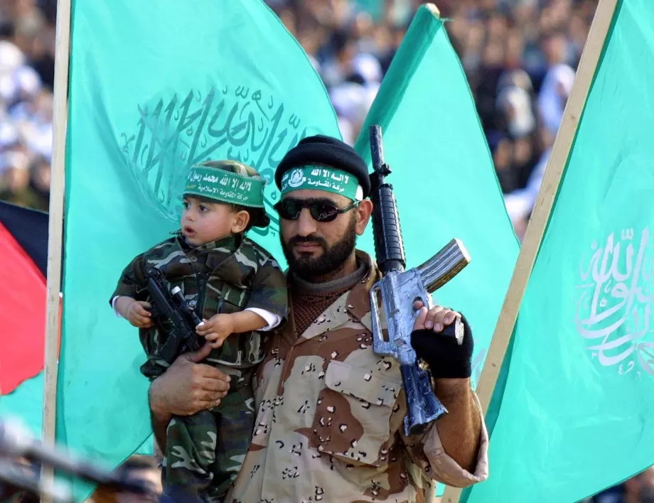 Кои и какво е "Хамас": Новият-стар враг на Израел