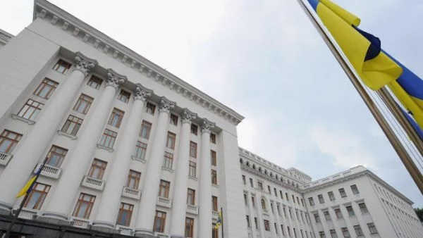 Киев гони задържани заради сигнал за бомба руски журналисти