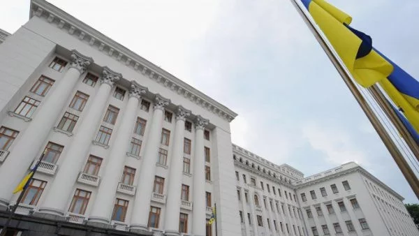 Япония и Канада помагат финансово на Украйна