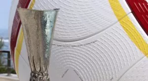 Отборът на Сутиеска пристигна в София