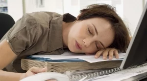 Професиите, чиито представители спят най-много и най-малко  