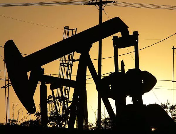 Ново понижение на цената на петрола