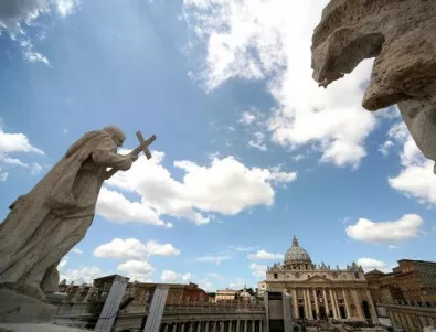Ватикана се кълне, че се бори успешно с педофилията в църквата