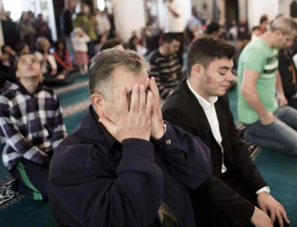 Ахмед Ахмедов: Молитвеният дом в "Люлин" е законен, в страната има около 200