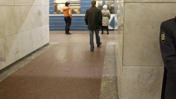 Проверки в московското метро след "секси инцидент"