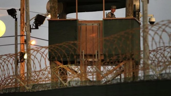 САЩ върна десетки затворници от Гуантанамо на ОАЕ