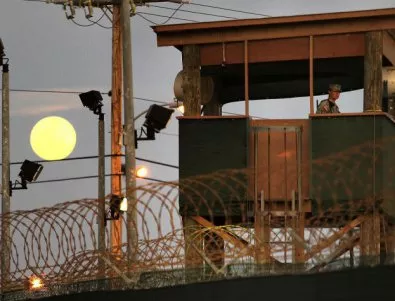 10 затворници от Гуантанамо бяха изпратени в Оман