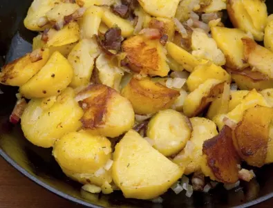 Рецепта за невероятно вкусни и хрупкави картофи по гръцки 