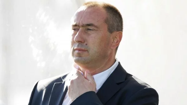 Мъри няма да пише нова "синя" приказка
