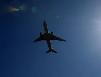 Пътнически самолет, за който е имало сигнал за бомба, е минал над България
