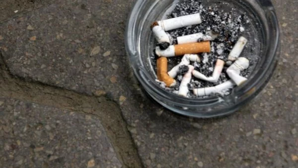 Във Велико Търново и 10-годишните посягат към цигарите
