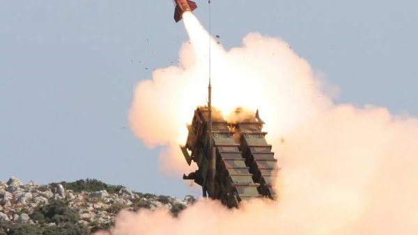 Русия възропта: Неядрени страни влизат в учения с американско ядрено оръжие