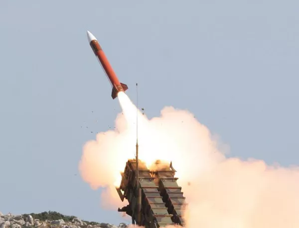 Иран отново тества балистични ракети 