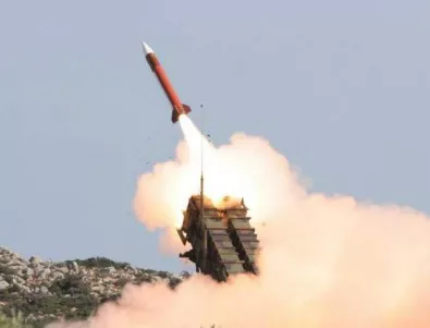 Северна Корея изстреля нова ракета, Тръмп неглижира