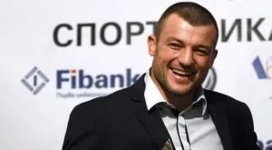 Елис Гури донесе първа олимпийска квота на борбата