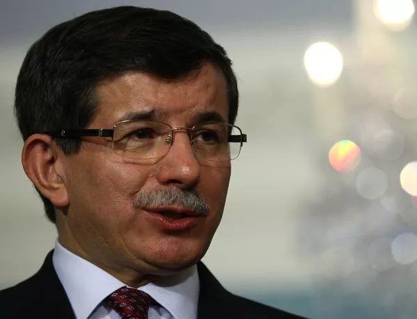 Турската опозиция поиска вот на недоверие срещу Давутоглу 