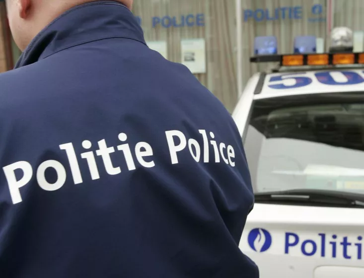 Белгийска МВР служителка освободена след порно снимки във ведомството