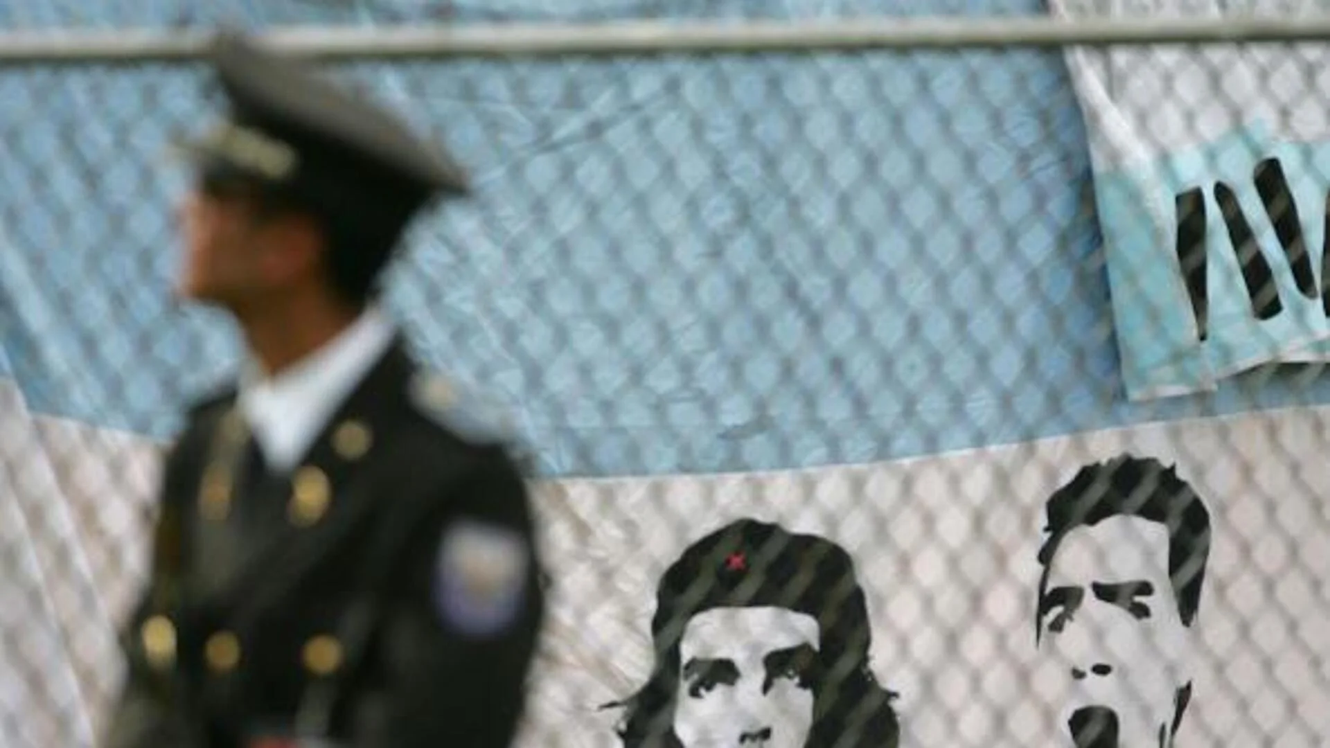 Повече от 40 заложници бяха освободени в Еквадор  