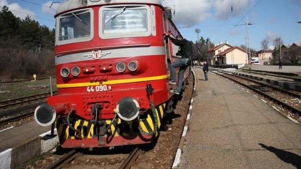 НПО пита дали в БДЖ крият защо са скочили разходите на "Товарни превози"