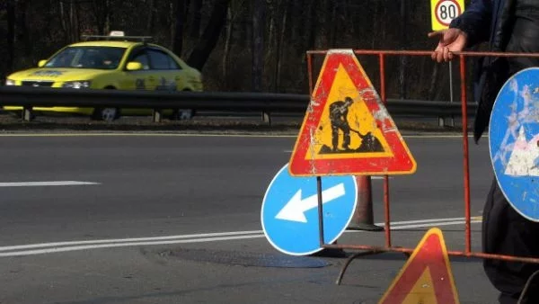 Пътят до парка за танцуващи мечки в Белица ще бъде рехабилитиран