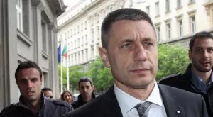 Радостин Стойчев вече е в Иран, поема националния отбор