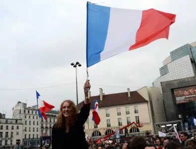 Десетки хиляди протестираха срещу еднополовите бракове във Франция