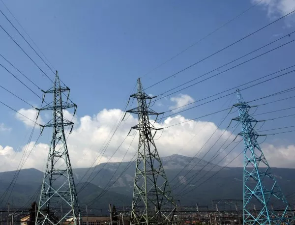 Искането на НЕК ще доведе до най-много 1,5% поскъпване на тока, казва експерт