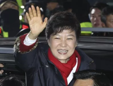 Прокуратурата в Южна Корея влезе в офисите на Samsung заради политически скандал