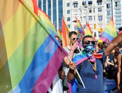 20% от хората в Западните Балкани подкрепят насилието над малцинствата, циганите и гейовете