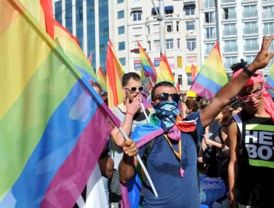 Хърватите одобриха забраната на гей бракове