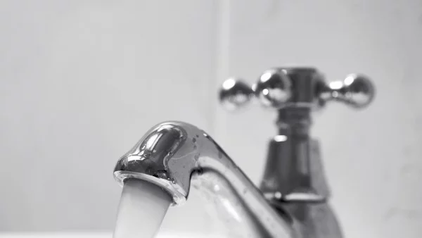 В някои райони на София ще спрат водата днес