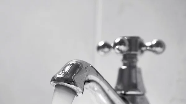 Райони на София остават без вода днес