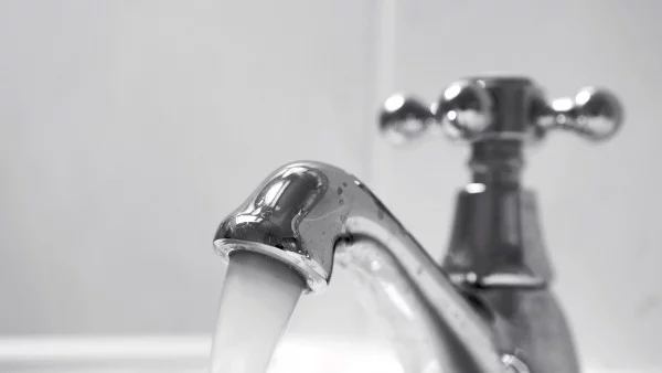 Здравословните проблеми, които се лекуват с вода 