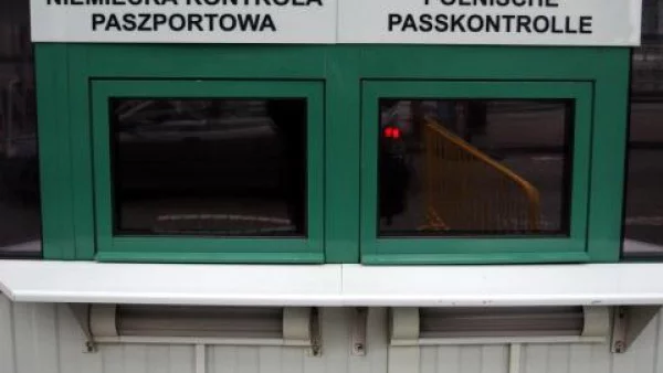 Германският вътрешен министър ни припомни, че сме далеч от Шенген