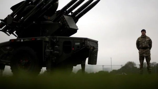 Европа се нуждае от обща армия и да знае кого подкрепя в Сирия