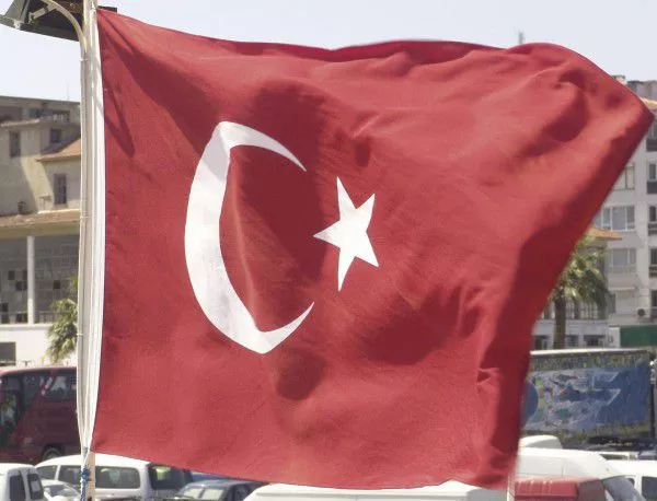 Турция нахлу в Ирак, Вашингтон се разграничи