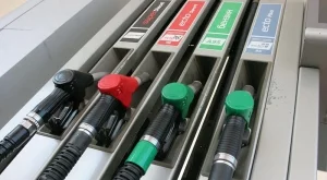 Делчев: Бензиностанциите печелят от оборот, а не от разреждане на горива