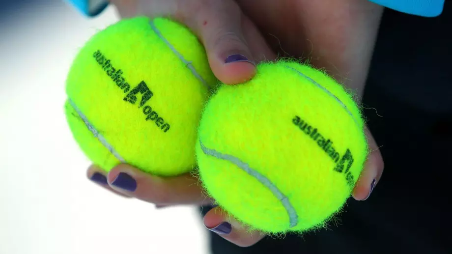 Глушкова и Динев дебютираха на Australian Open, усетиха вкуса и на победата, и на загубата