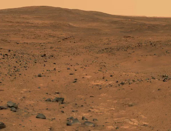 Вода на Марс е имало много по-дълго време от смятаното досега