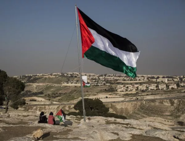Палестинците спират преговорите с Израел заради застрояването