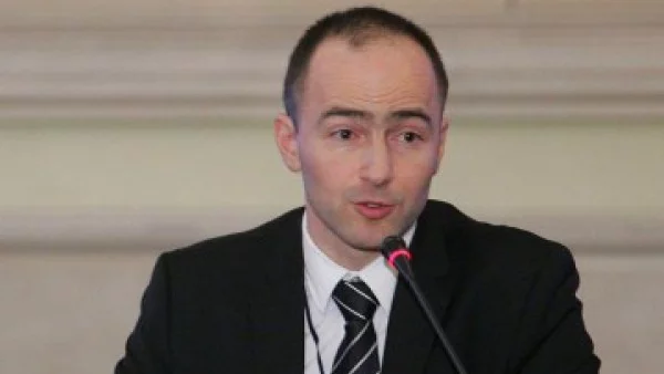 Мизерията на "червените" прати 2,5 млн. българи да работят зад граница