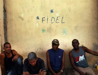 Възстановиха пряката телефонна връзка между САЩ и Куба