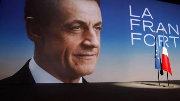 Френските избирателите коригират политическата сцена 