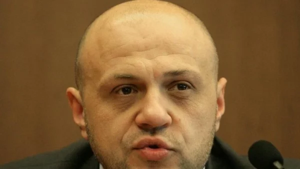 Дончев: Кризата с еврофондовете е заради Сметната палата
