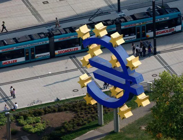 ЕЦБ даде допълни 800 млн. евро на гръцките банки