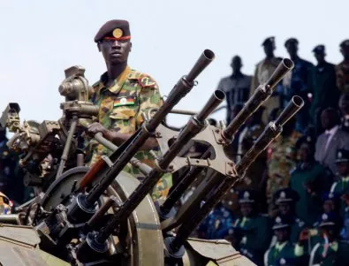Край президентския дворец в Южен Судан е избухнала стрелба