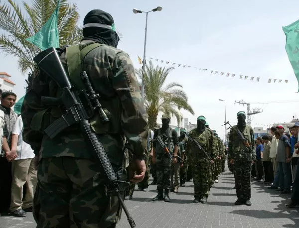 "Хамас" призна, че негови бойци са отвлекли Ейял Ифрах, Гилад Шаар и Нафтали Франкел