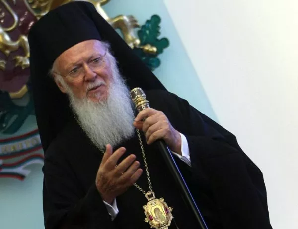 Руснаци ще могат да ходят в Атон, но като туристи, Турската църква съди Вселенската патриаршия