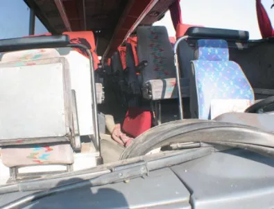 Катастрофа между автобус и влак взе живота на деца във Франция
